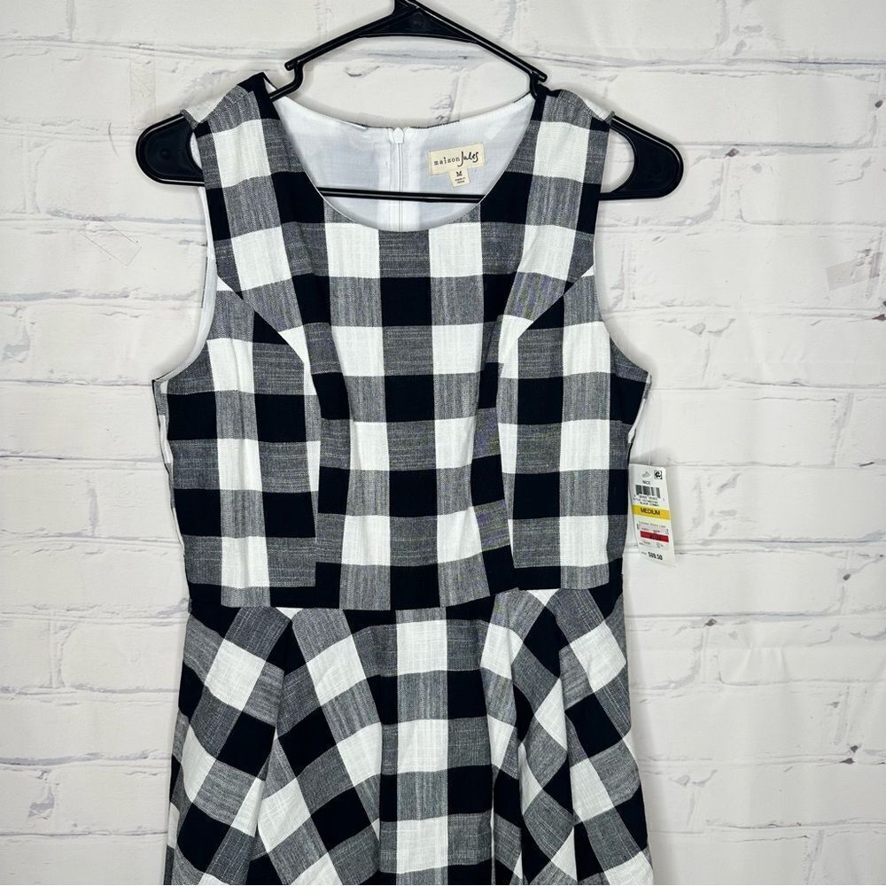Maison Jules medium black & white dress - brand new with tags!